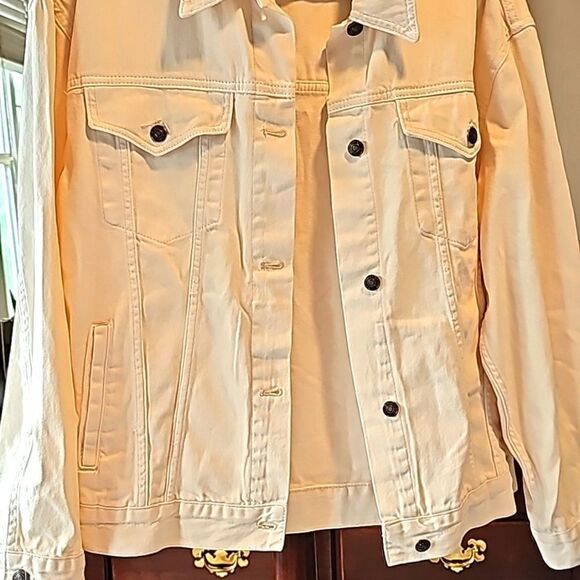 Free People Jolene Oversized Denim Trucker Jacket in Ecru Cream size Large - Picture 8 of 13